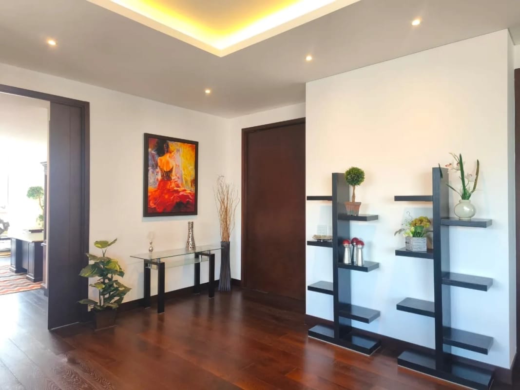 Apartamento Amueblado en Renta con opción a Venta  Zona 14 — Apartamento en Alquiler en Zona 14, Guatemala, Ciudad — foto 8 de 17