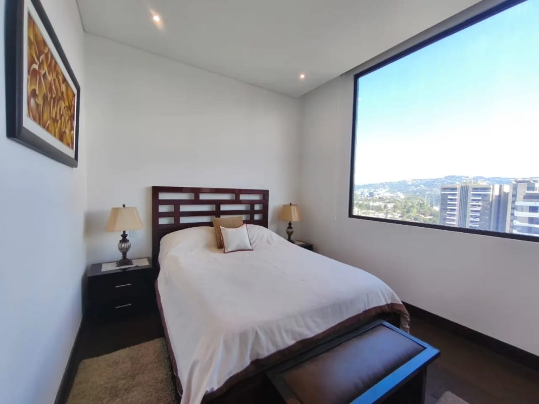 Apartamento Amueblado en Renta con opción a Venta  Zona 14 — Apartamento en Alquiler en Zona 14, Guatemala, Ciudad — foto 7 de 17