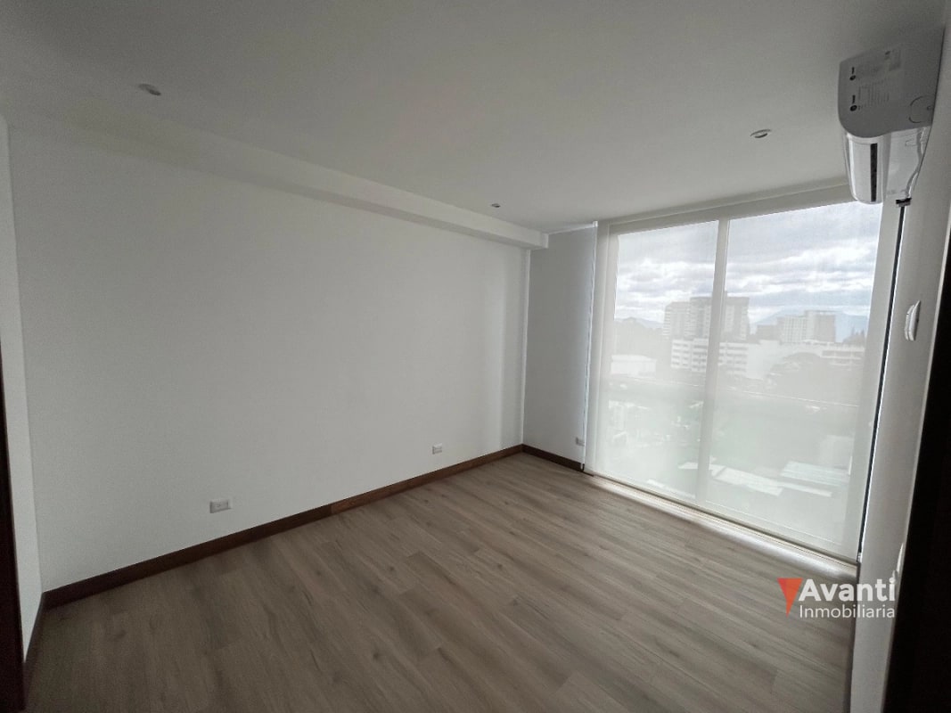 VENTA APARTAMENTO ZONA 13, ARTIS - 7