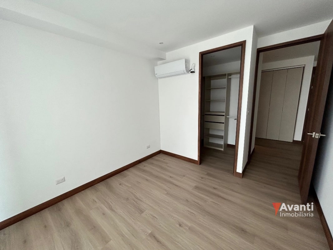 VENTA APARTAMENTO ZONA 13, ARTIS - 6