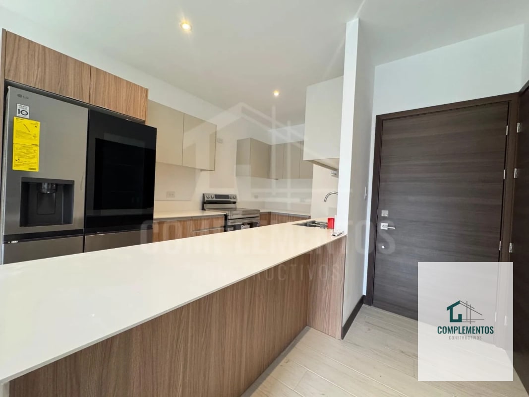 Apartamento en renta zona 15 - 9