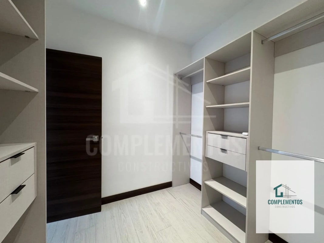 Apartamento en renta zona 15 - 7