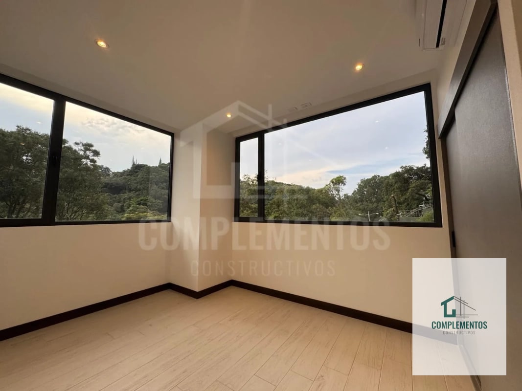 Apartamento en renta zona 15 - 6