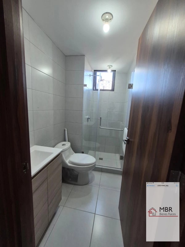 Apartamento en venta zona 13, Torre Milea. - 12