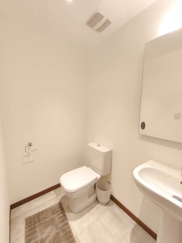 Apartamento Amueblado en Renta - Zona 10 (Opción a Venta) — Apartamento en Alquiler en Zona 10, Guatemala, Ciudad — foto 15 de 17