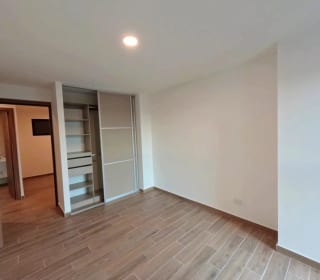 APARTAMENTO en VENTA EDIFICIO PARQUE 14- Zona 14 — Apartamento en Venta en Zona 14, Guatemala, Ciudad — miniatura 3 de 10