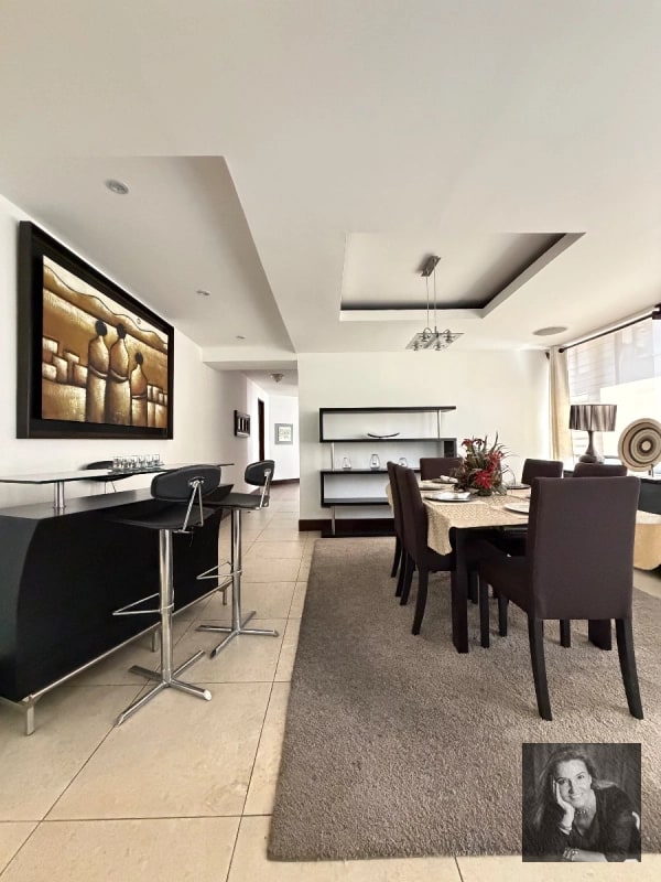 Apartamento en Renta/Venta zona 10 - 13