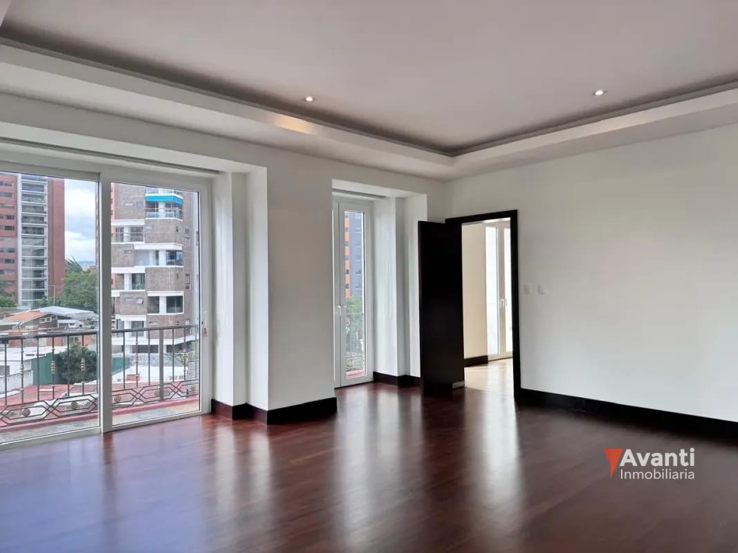 ALQUILER APARTAMENTO ZONA 14, DOS NIVELES — Apartamento en Alquiler en Zona 14, Guatemala, Ciudad — foto 11 de 17