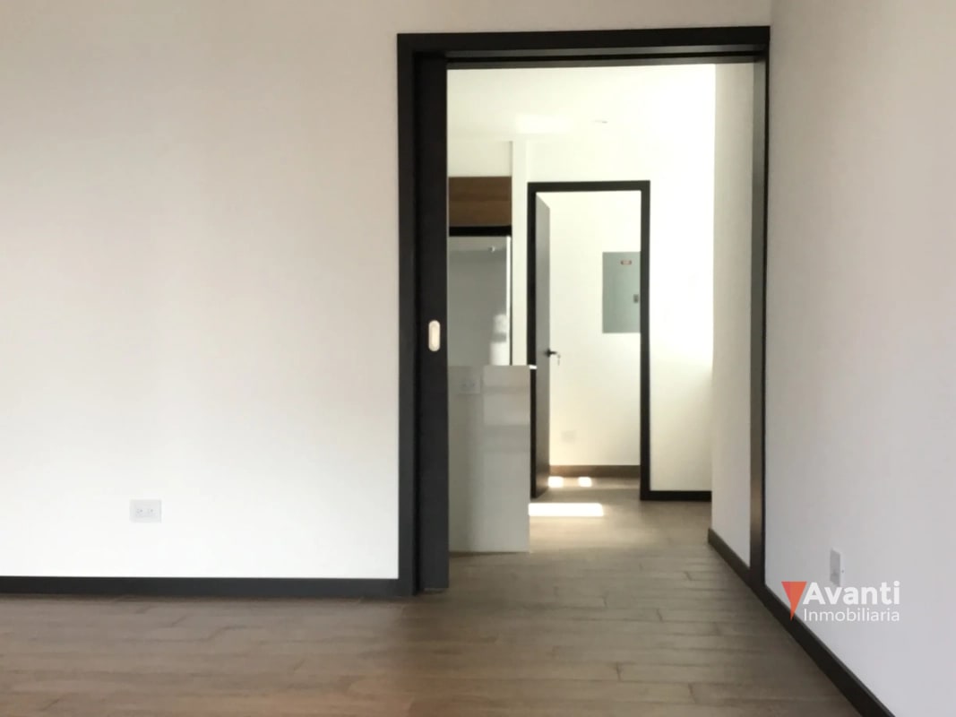 VENTA APARTAMENTO ZONA 10, IQ10 - 5