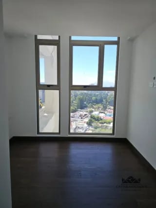 APARTAMENTOS EN VENTA ZONA 10 — Apartamento en Venta en Zona 10, Guatemala, Ciudad — miniatura 3 de 9