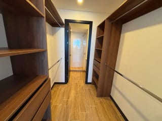 Apartamento en Renta en Essenza, zona 13, Guatemala — Apartamento en Alquiler en Zona 13, Guatemala, Ciudad — miniatura 8 de 13