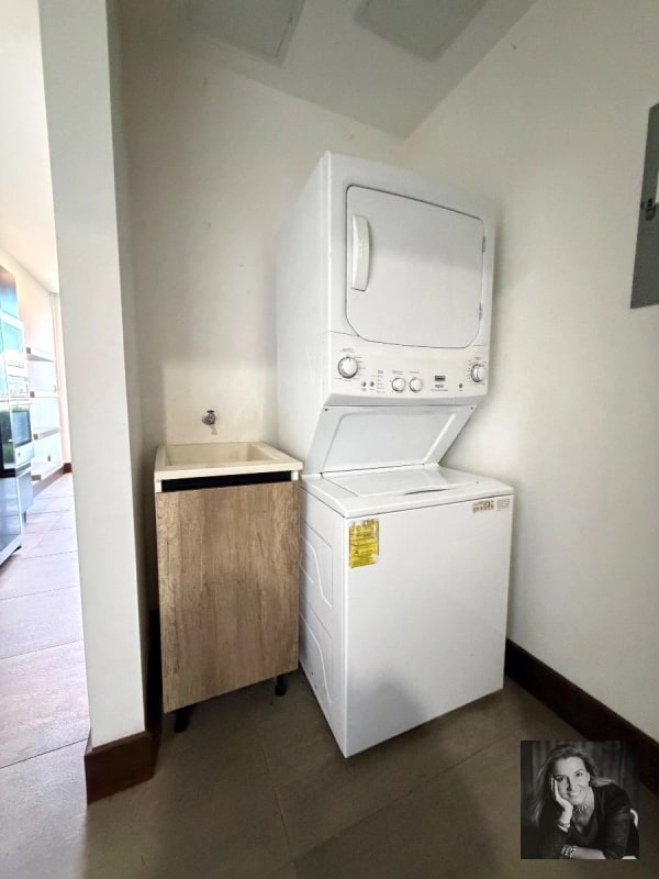 Apartamento de 2 Niveles con Vista Espectacular – Zen Cayalá, Zona 16 - 9