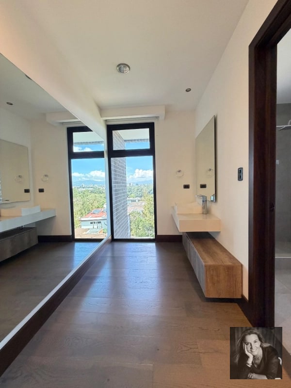 Apartamento de 2 Niveles con Vista Espectacular – Zen Cayalá, Zona 16 - 2