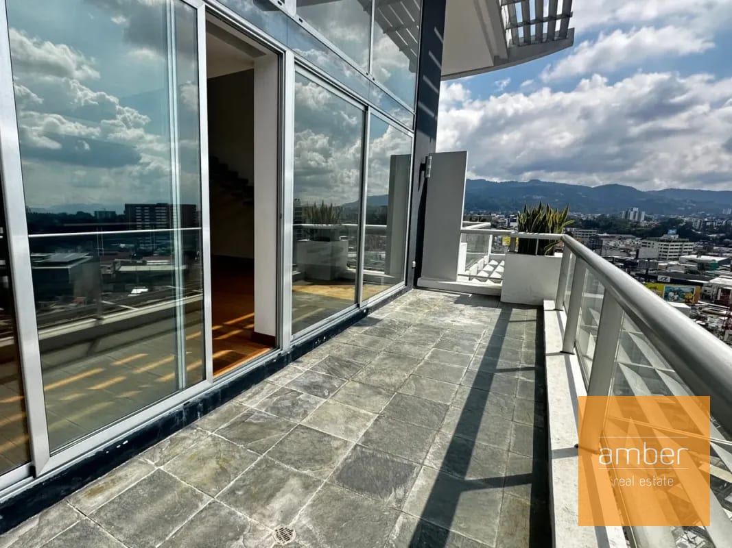 Apartamento en Atrium, zona 10 (actualmente alquilado) — Apartamento en Venta en Atrium, Zona 10, Guatemala, Ciudad — foto 2 de 13
