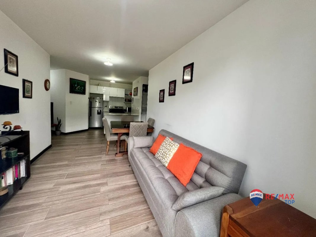 ZONA 11, APARTAMENTO EN 1ER. NIVEL 3 DORMITORIO / EDIFICIO VIRO - 10