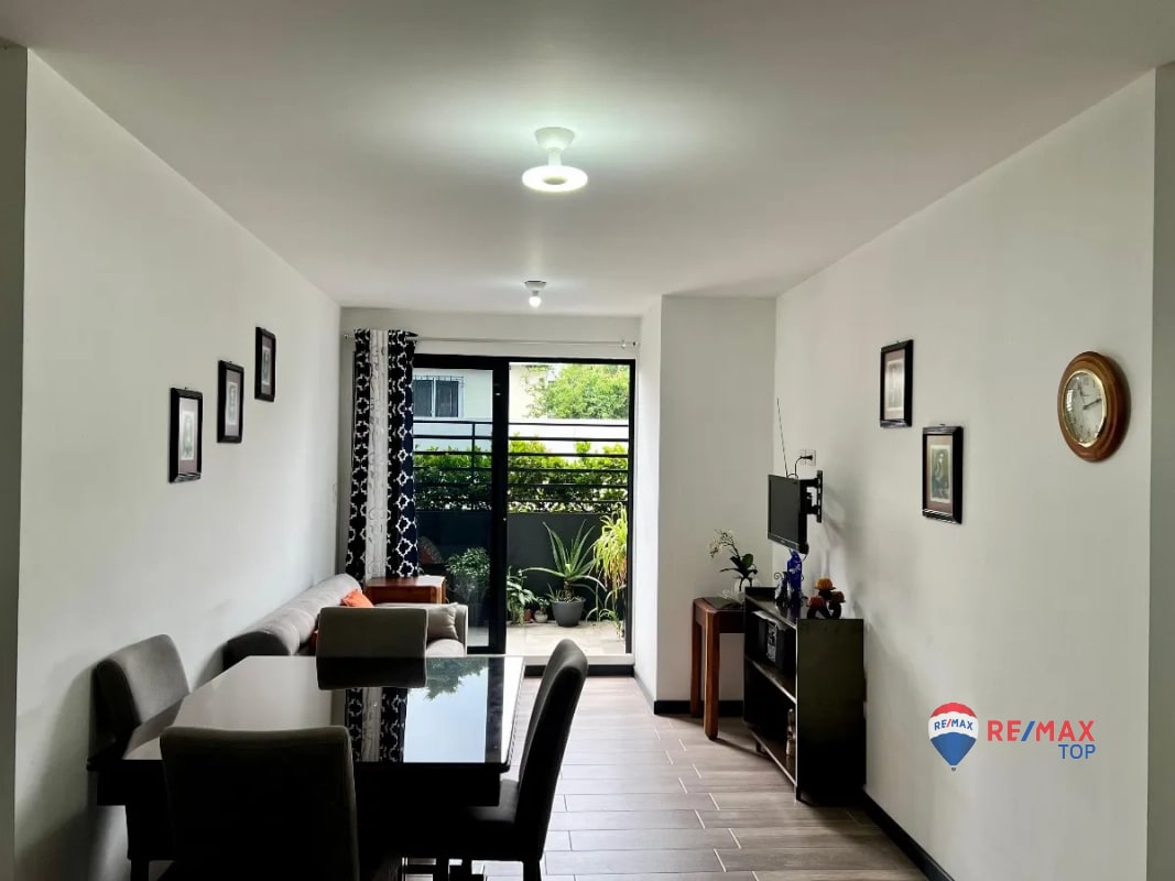 ZONA 11, APARTAMENTO EN 1ER. NIVEL 3 DORMITORIO / EDIFICIO VIRO - 8