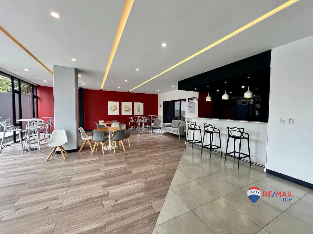 ZONA 11, APARTAMENTO EN 1ER. NIVEL 3 DORMITORIO / EDIFICIO VIRO - 3