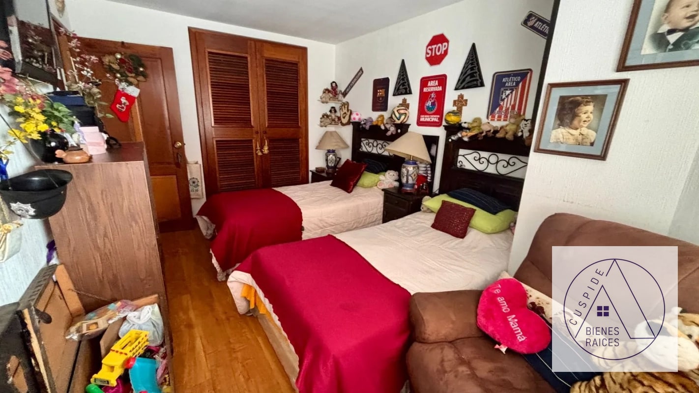 Zona 10 Se vende Apartamento en Vía Maris - 5