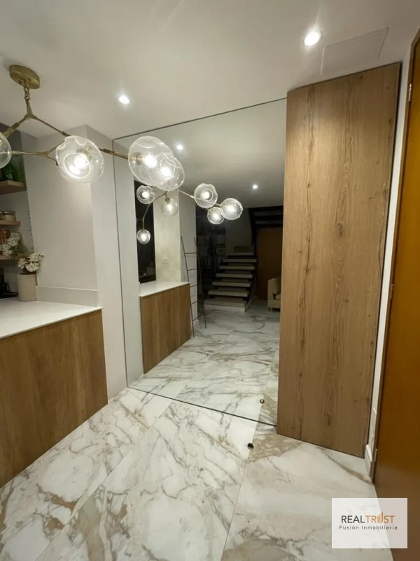 LOFT EN VENTA EDIFICIO AOKI ZONA 14 - 5