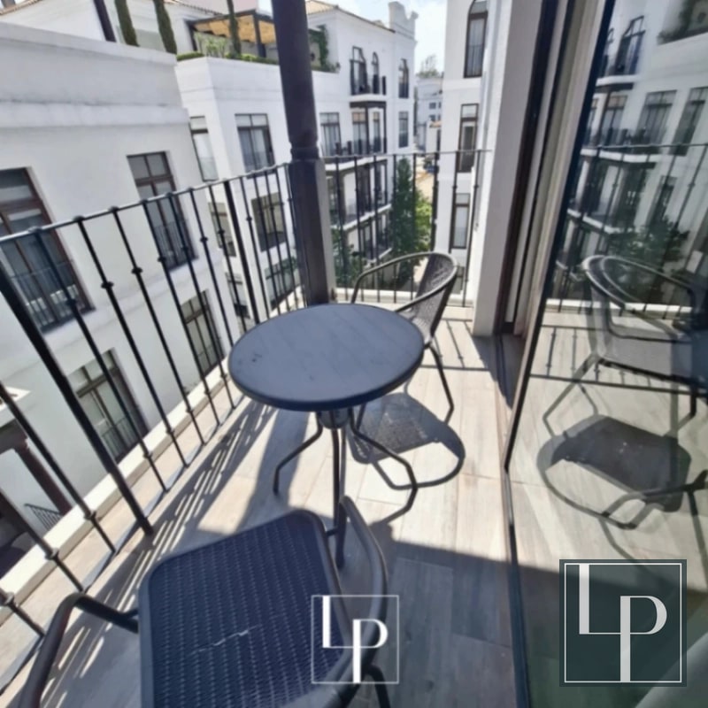 Apartamento en venta en Lirios de Cayalá (2 parqueos + bodega)) - 2