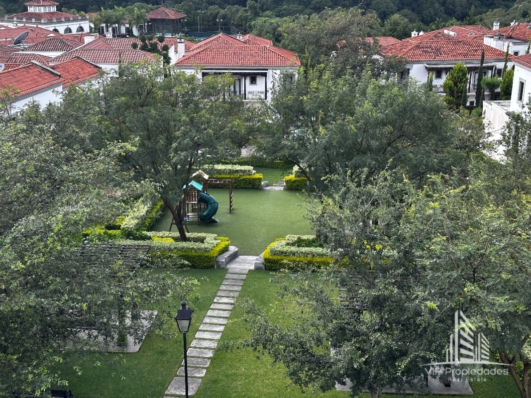 Apartamento en venta-Ramblas de Cayalá, Zona 16 - 1