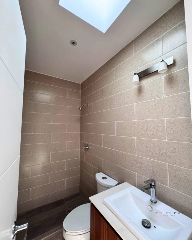 APARTAMENTO EN RENTA EN ZONA 16, HACIENDA REAL PARA ESTRENAR - 9