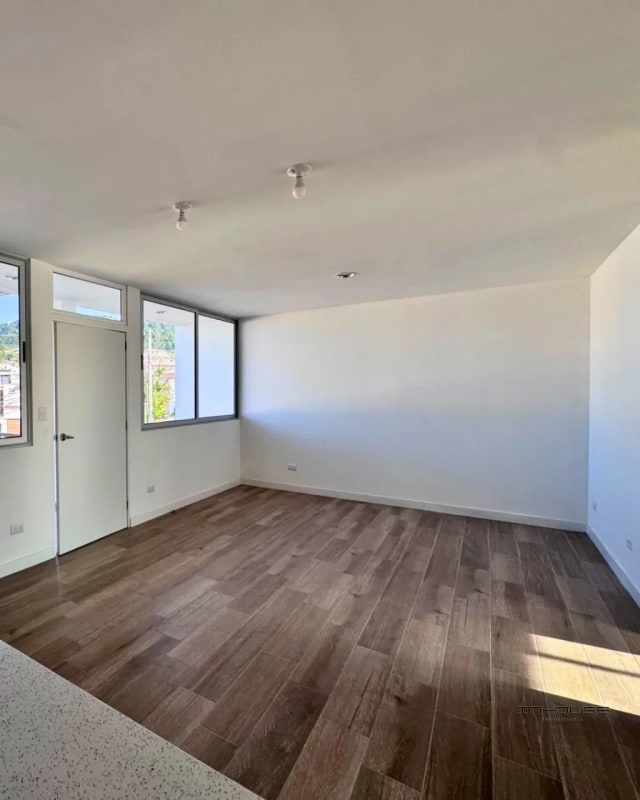 APARTAMENTO EN RENTA EN ZONA 16, HACIENDA REAL PARA ESTRENAR - 3