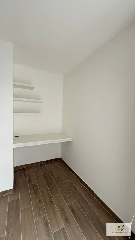 RENTA-APARTAMENTO NUEVO SEMI AMUEBLADO- EDIFICIO PARQUE 14 - 2