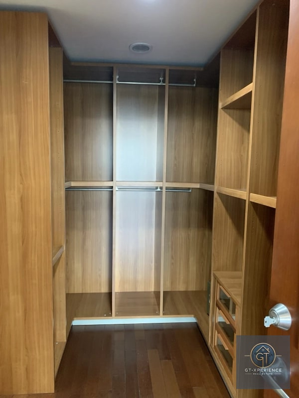 Lindo y amplio apartamento en Tiffany II, Zona 10 - 7
