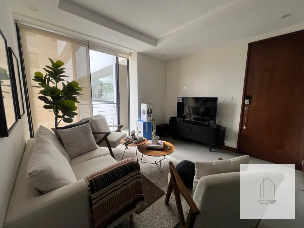 Apartamentos en perfecta ubicación en zona 13 - 12
