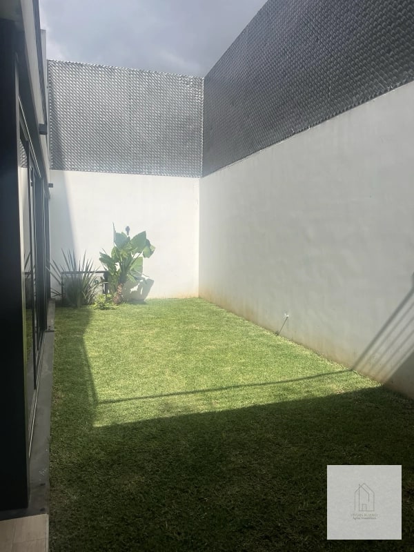 Apartamentos en perfecta ubicación en zona 13 - 3