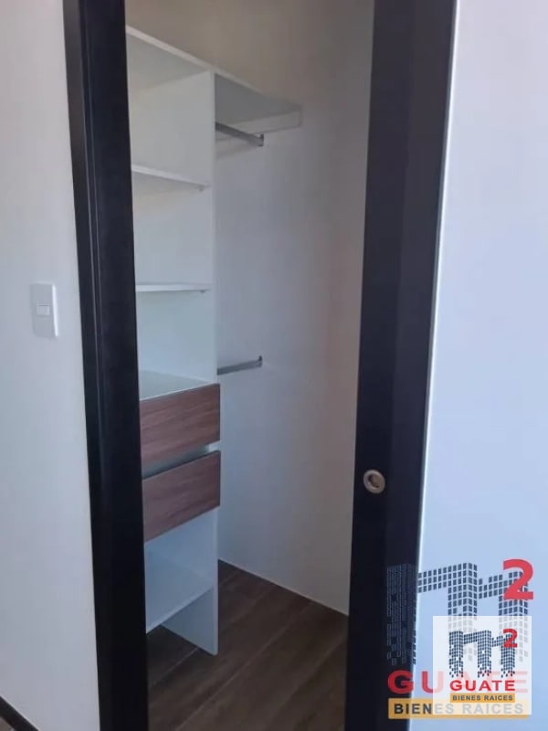 Apartamento en Venta, Zona 11 - 4