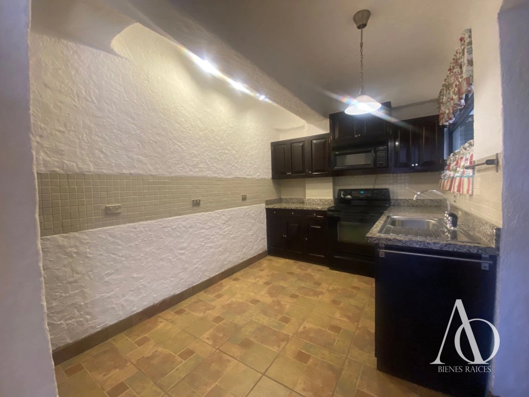 Apartamento en Alquiler Edificio El Boulevard, zona 15 VH2 N3 / EN DIRECTO b - 10