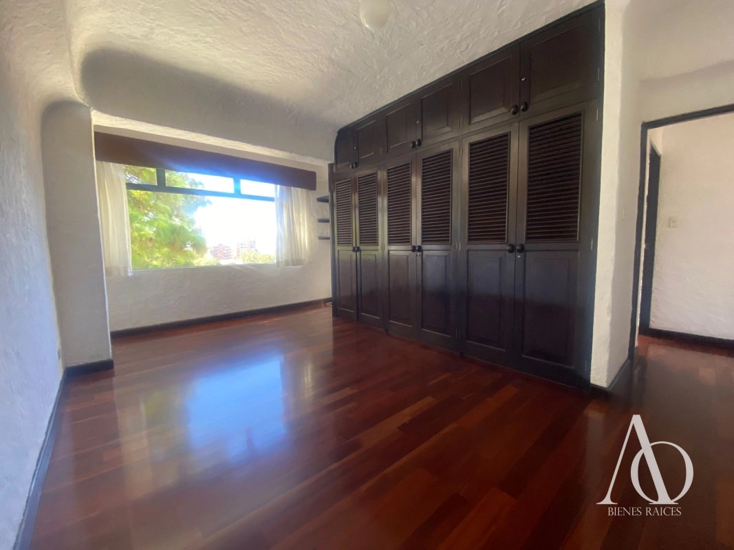Apartamento en Alquiler Edificio El Boulevard, zona 15 VH2 N3 / EN DIRECTO b - 7