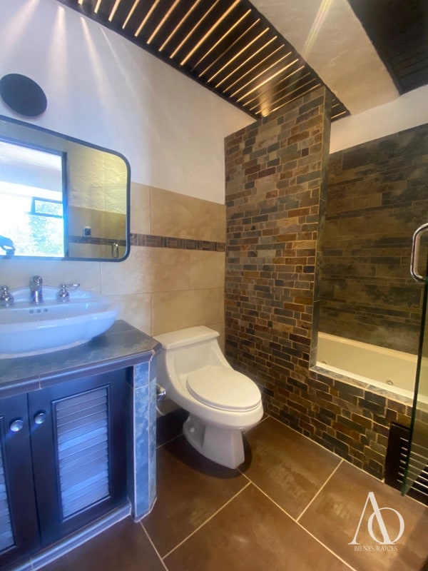 Apartamento en Alquiler Edificio El Boulevard, zona 15 VH2 N3 / EN DIRECTO b - 6