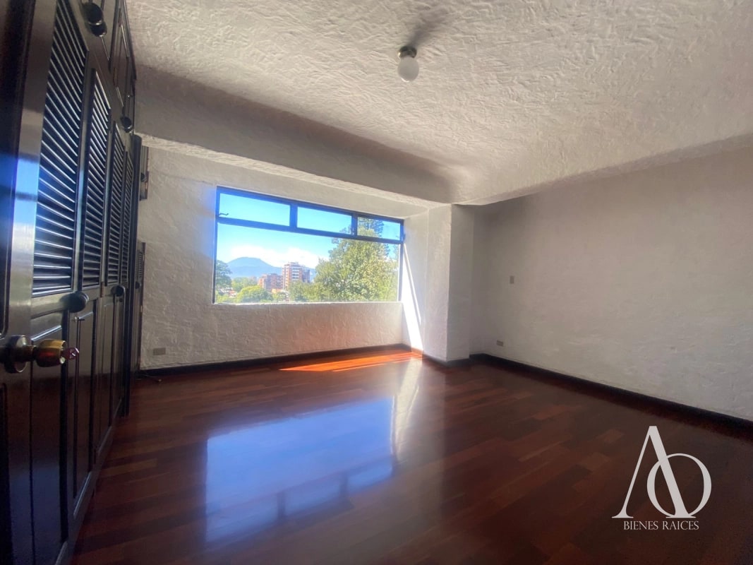 Apartamento en Alquiler Edificio El Boulevard, zona 15 VH2 N3 / EN DIRECTO b - 2