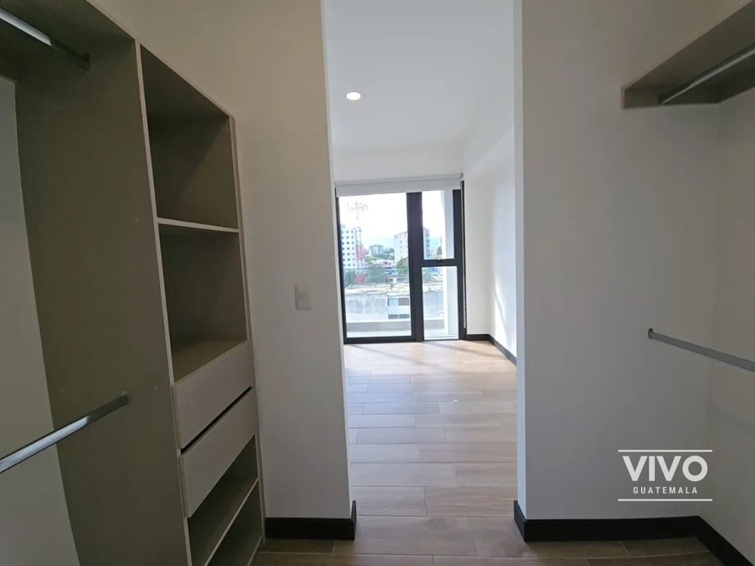 Se renta apartamento de 2 hab Senseti 10, Zona 10, Q6500 - 7