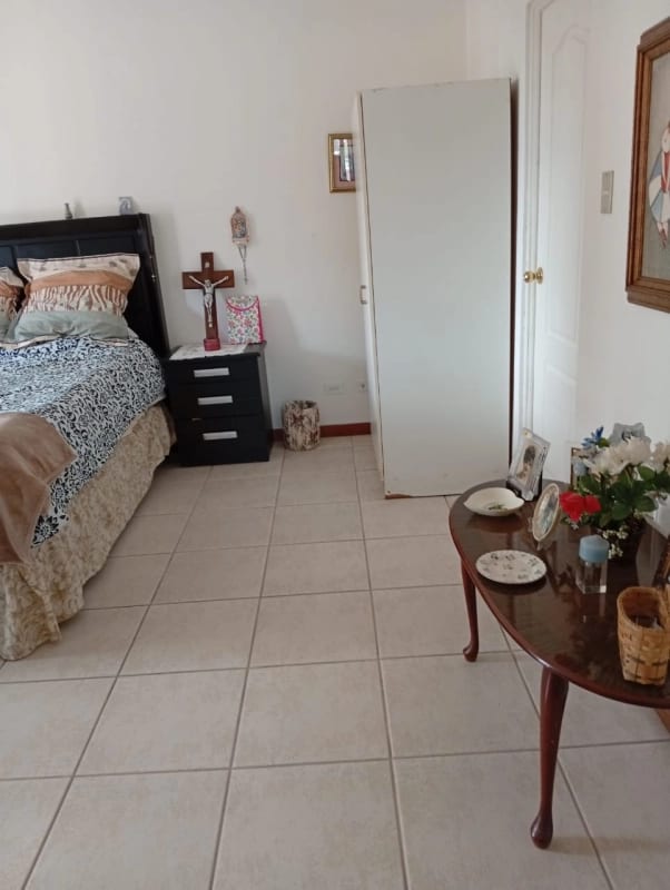 Apartamento en renta zona 10 — Apartamento en Alquiler en Zona 10, Guatemala, Ciudad — foto 7 de 17