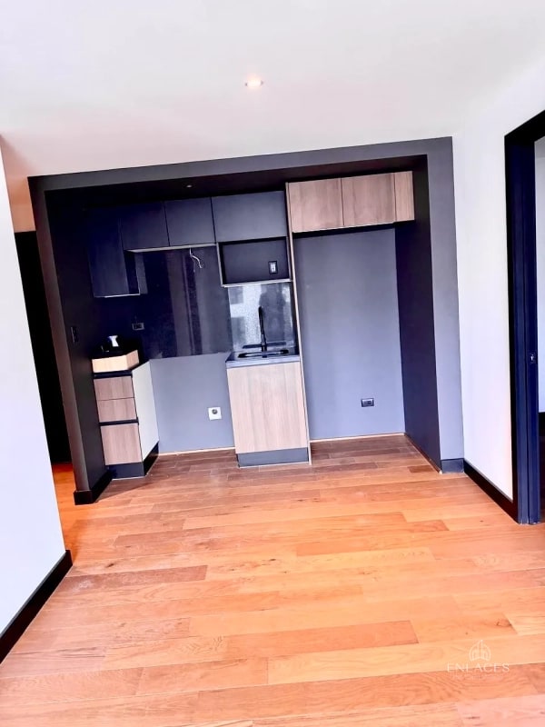 Zona 11 • Apartamento en Renta • Villa Mariscal - 8