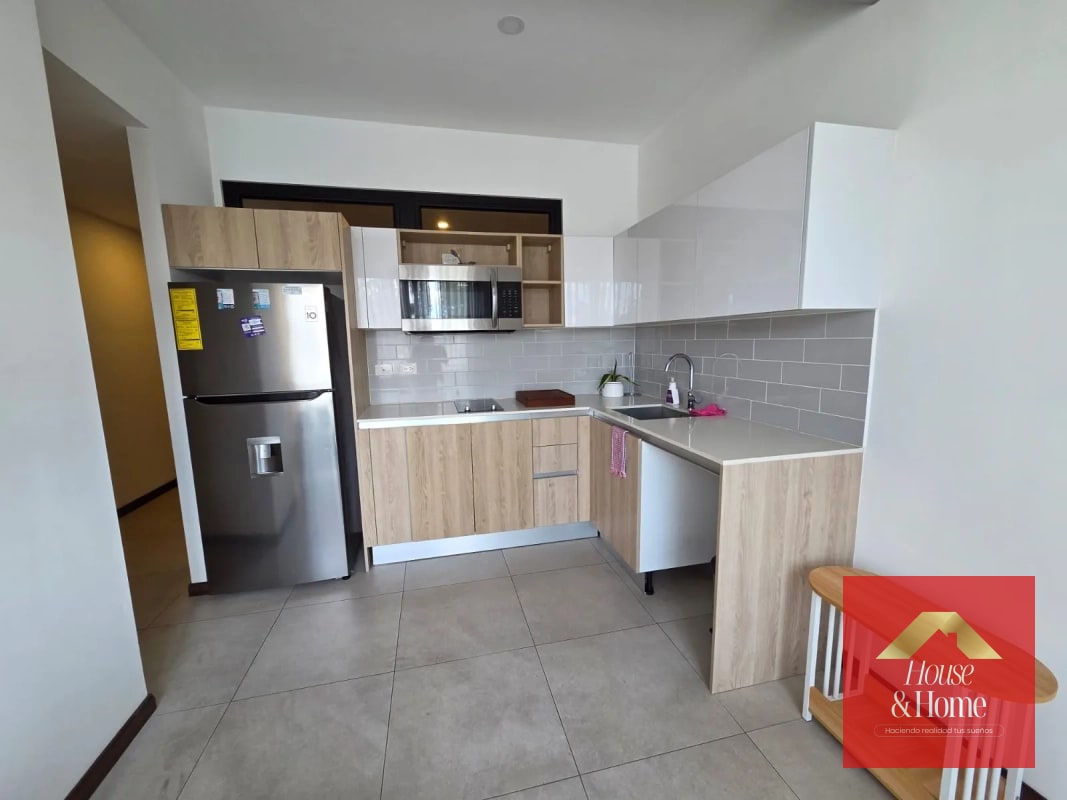 Apartamento en venta zona 10- 1 hab - 13