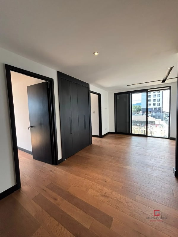 Moderno apartamento en venta en Villa Mariscal zona 11 - 10