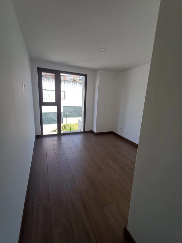 Apartamento en Venta, para estrenar en NARU16 — Apartamento en Venta en Zona 16, Guatemala, Ciudad — foto 3 de 10