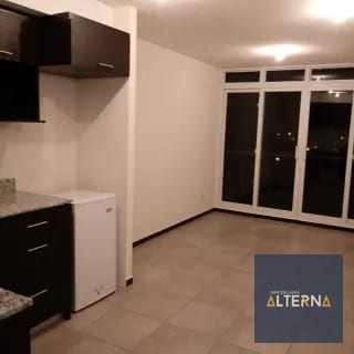 Acogedor Apartamento en Renta en Zona 5 — Apartamento en Alquiler en Zona 5, Guatemala, Ciudad — miniatura 5 de 6