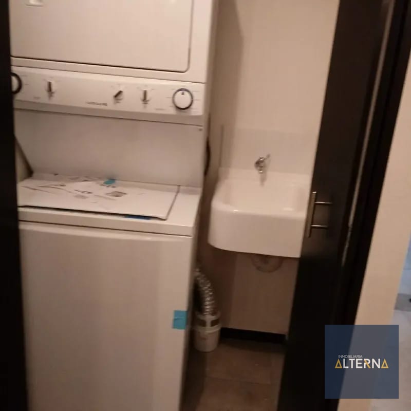 Acogedor Apartamento en Renta en Zona 5 — Apartamento en Alquiler en Zona 5, Guatemala, Ciudad — foto 4 de 6