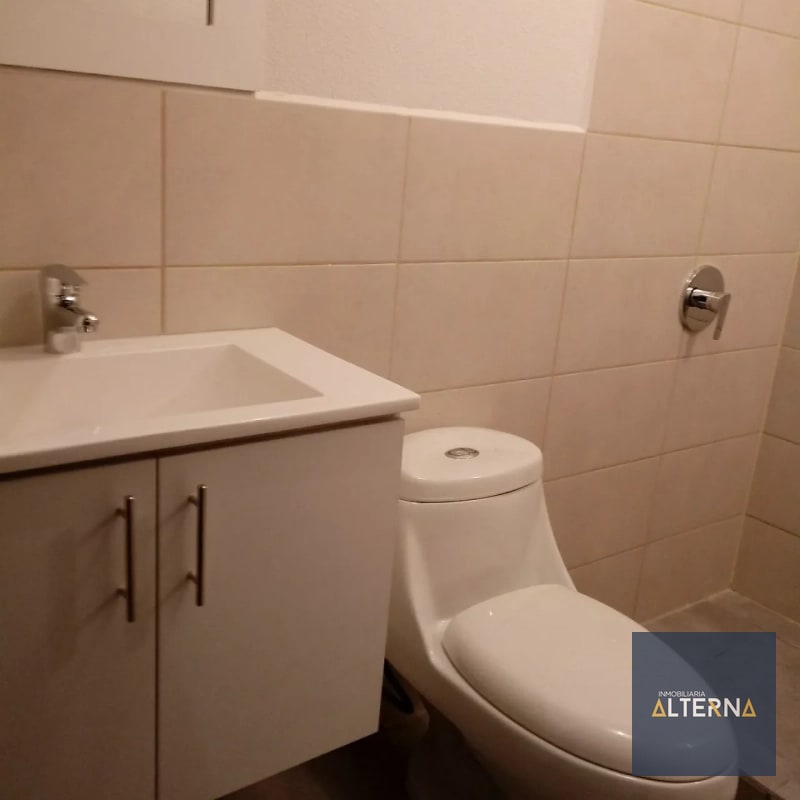 Acogedor Apartamento en Renta en Zona 5 - 1