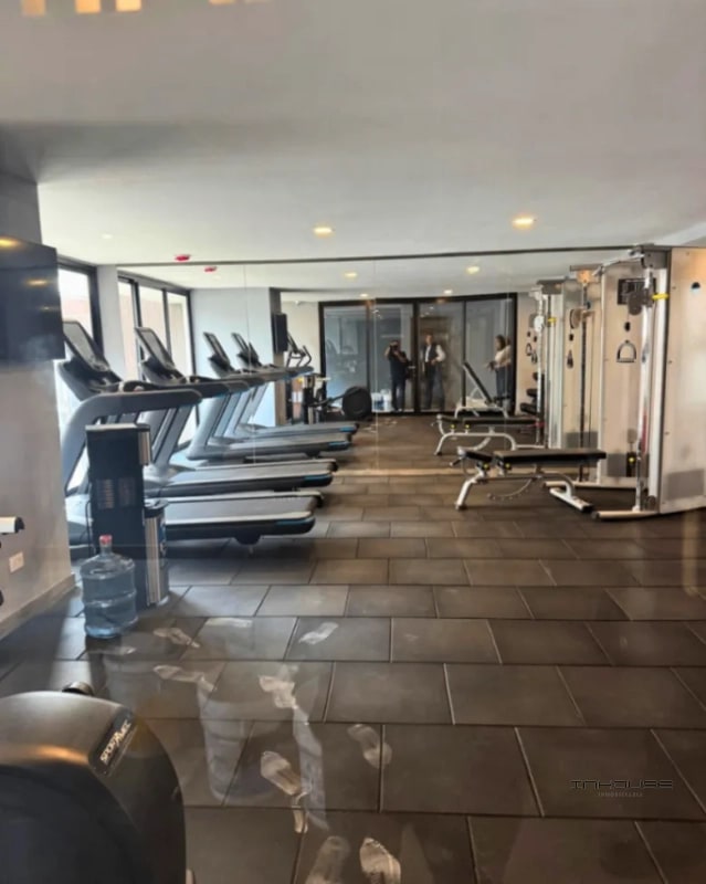 APARTAMENTO EN NIVEL BAJO EN VENTA ZONA 15 PARA ESTRENAR - 9