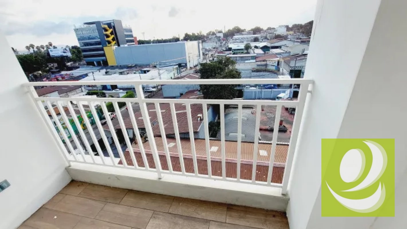 VENDO APARTAMENTO IDEAL PARA INVERSIONISTA ZONA 13 - 1