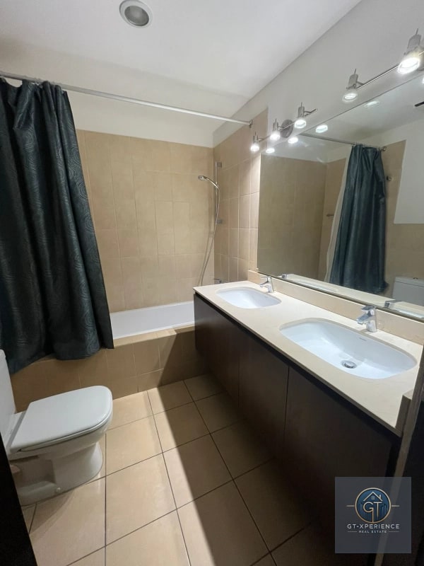 Lindo apartamento en venta o renta, en edificio Torre Quattro, zona 14 - 8