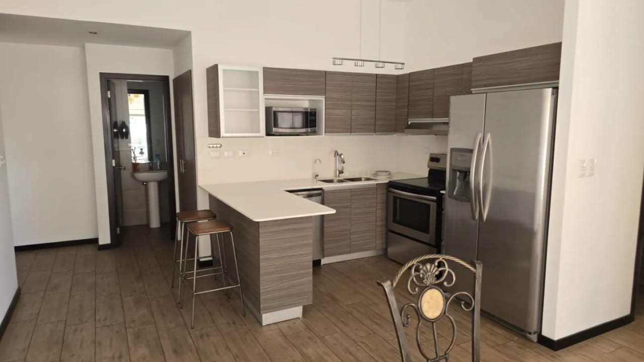 Apartamento en venta, Edificio Casalini zona 10 — Apartamento en Venta en Cassalini, Zona 10, Guatemala, Ciudad — foto 3 de 16