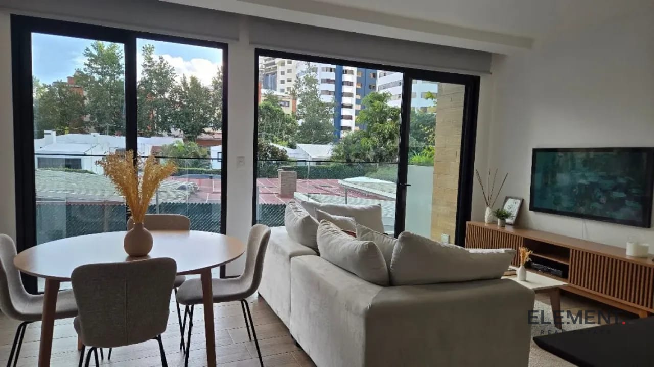 Apartamento amueblado en venta - Naridia, Zona 14 — Apartamento en Venta en Naridia, Zona 14, Guatemala, Ciudad — foto 1 de 17